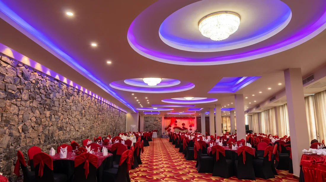 Banquet Hall 02 - image 1